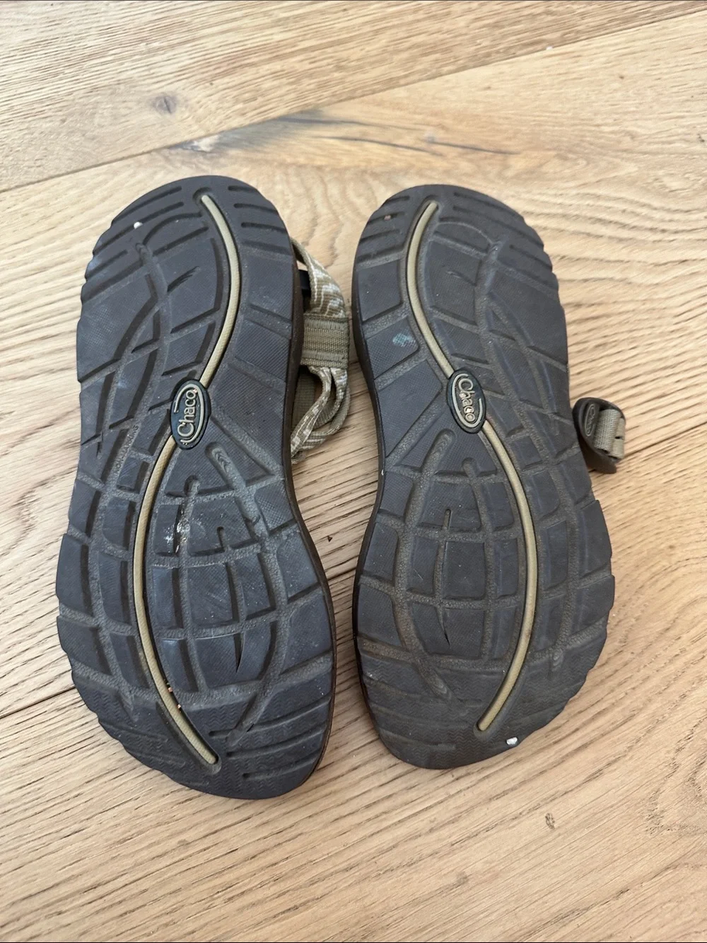 Chaco ZX2 Classic Sandal kids in Black and Tan Pattern size 5